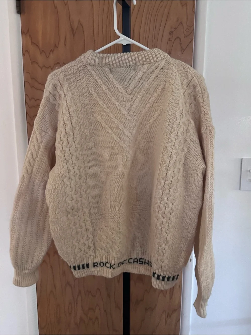 Shamrock Apparel Original Wool Chunky Cable Knit Cream Sweater men Large